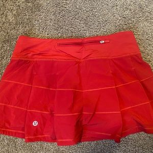 Lululemon pace rival size 4 red skirt